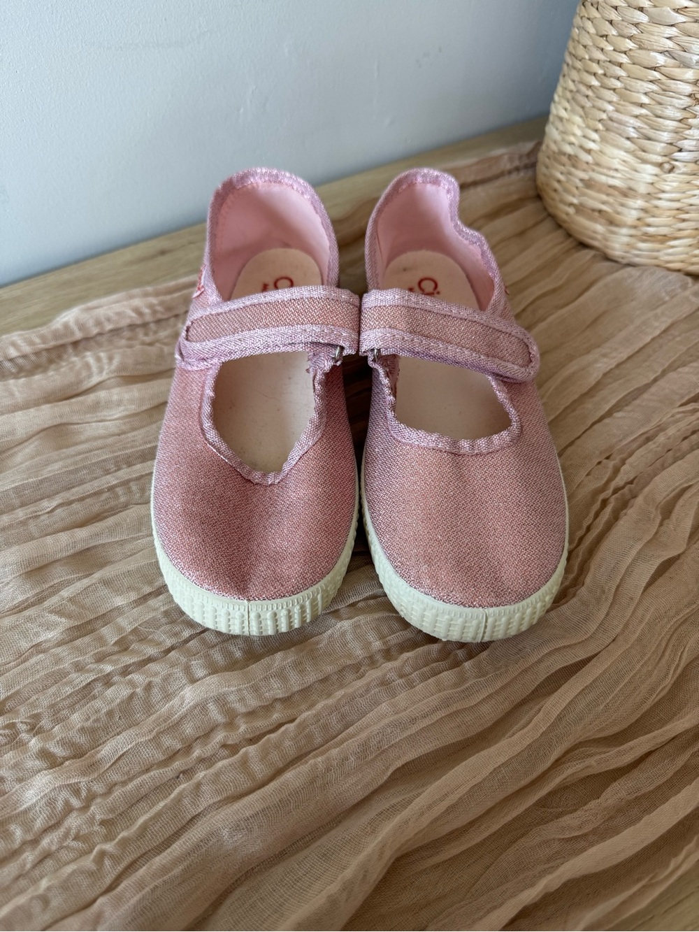 Cienta | Shimmer Mary Jane Canvas Shoes